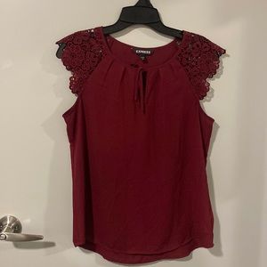 Top with lace on shoulders!